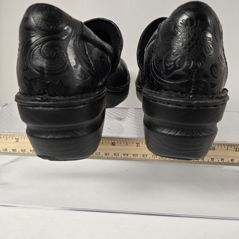 BOC Women's Black Embossed Mules - Picture 3 of 5